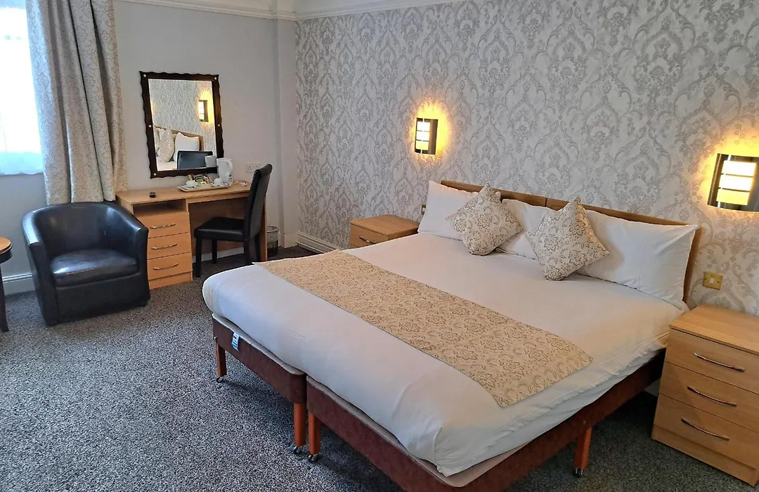 Prince Of Wales Hotel-1