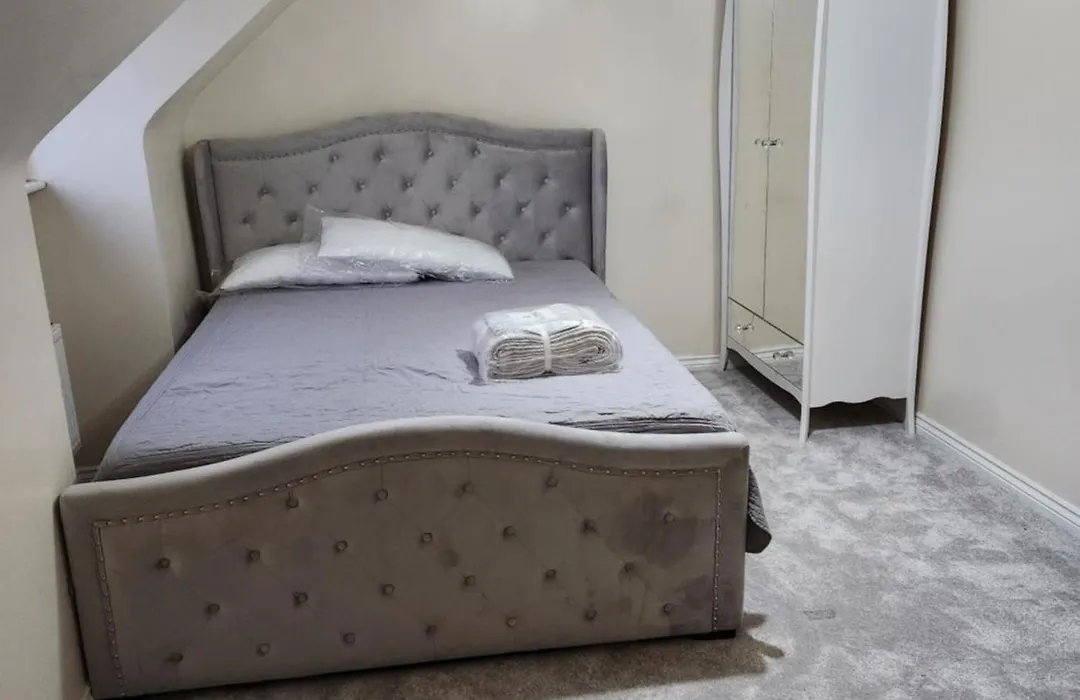 69 Swan Lane-1