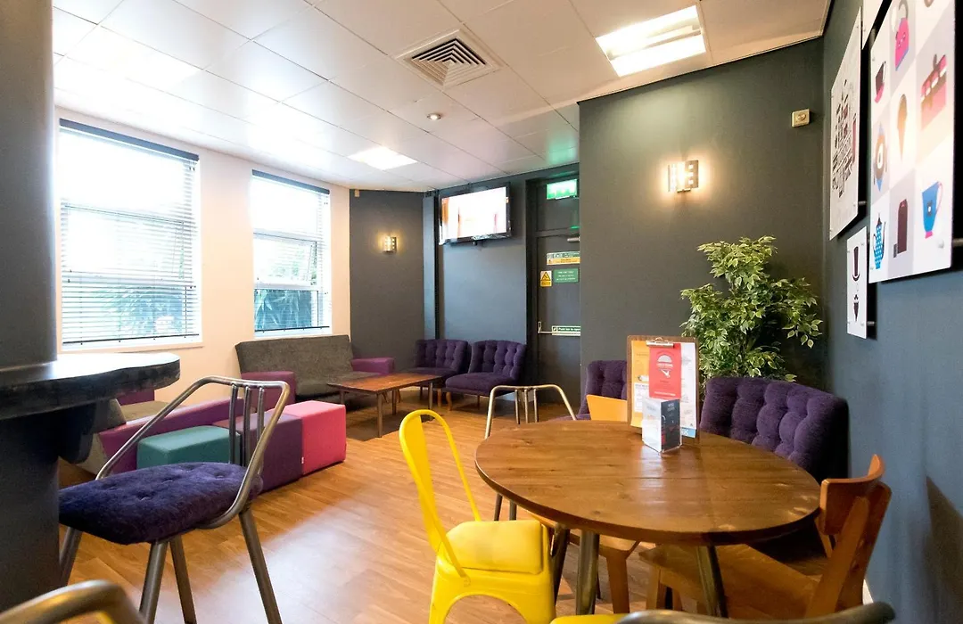 Yha London Thameside-1