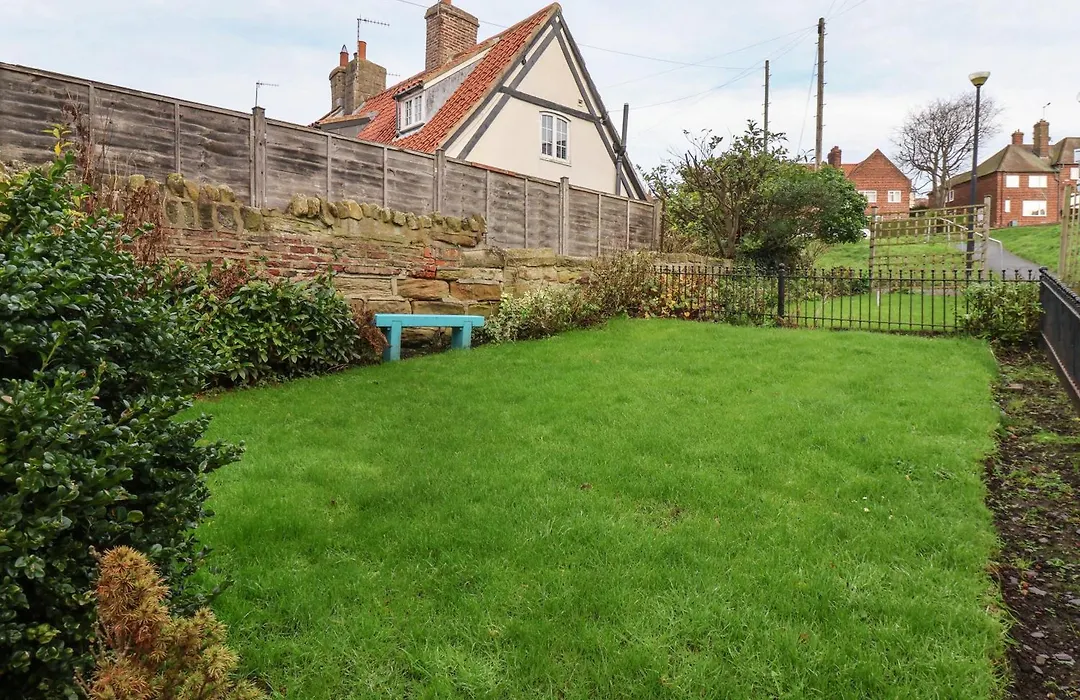 Sunshine Cottage-1