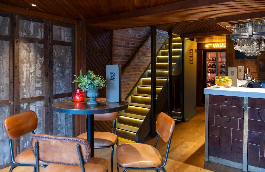 Becketts Townhouse-1