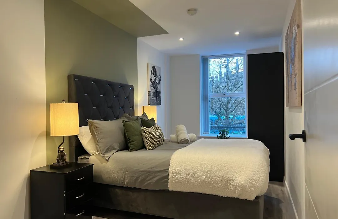 The Seven Suites Liverpool-1