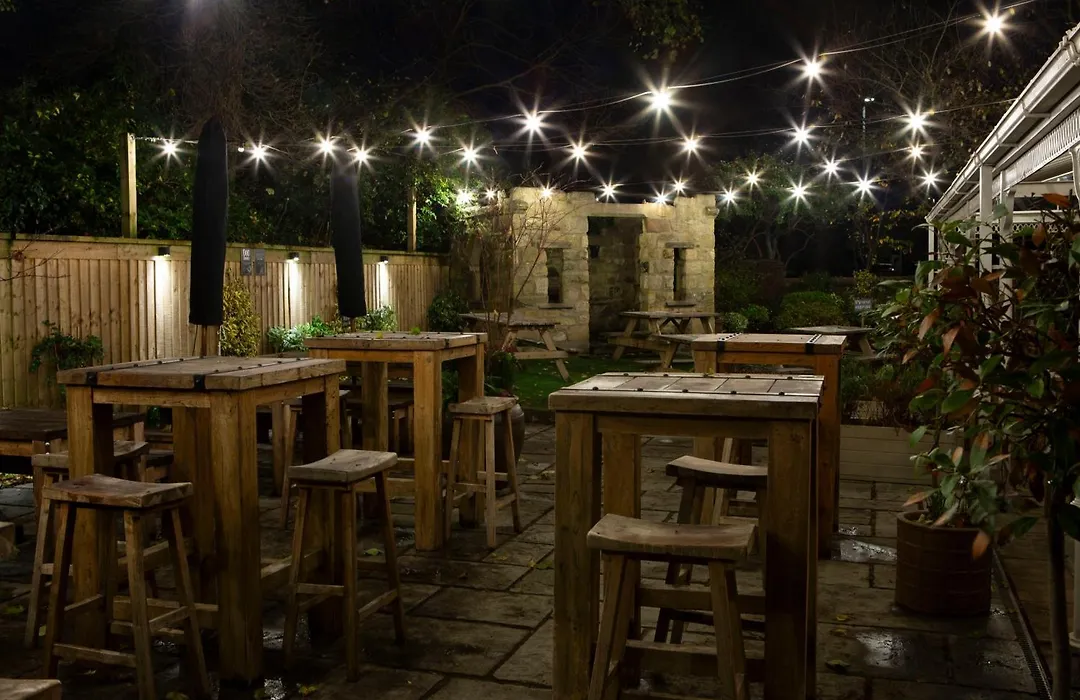 The Wheatley Arms-1