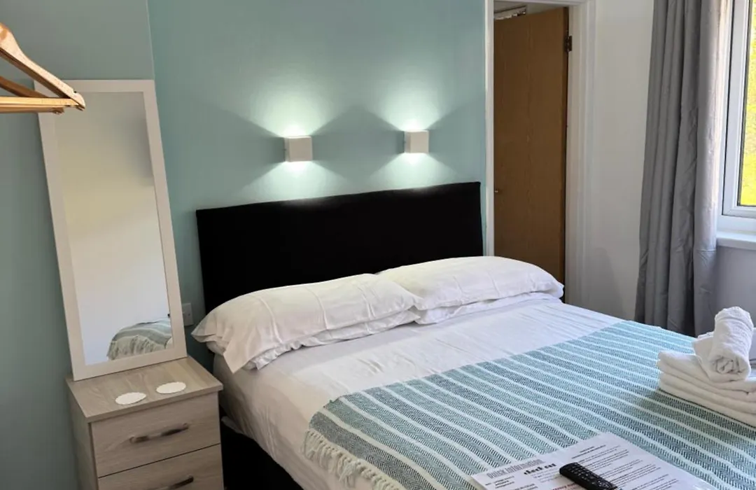 Cottage Court Hotel-1