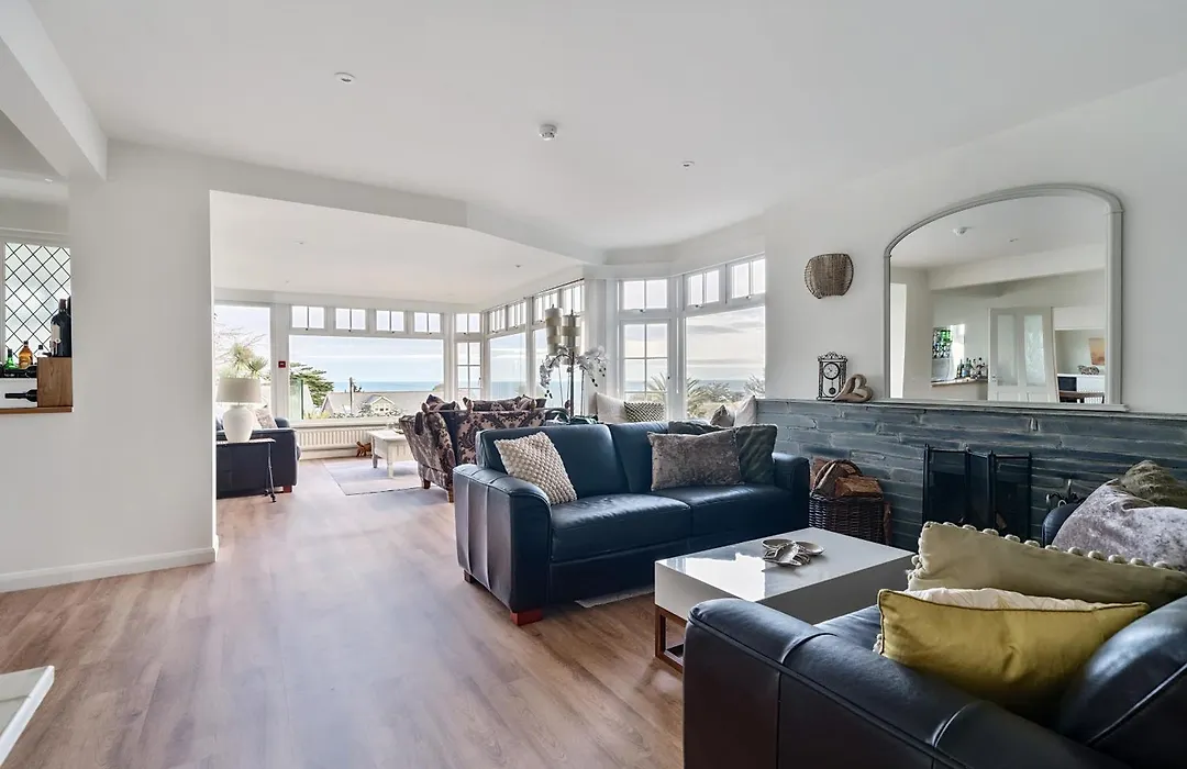 Lamorna Lodge-1