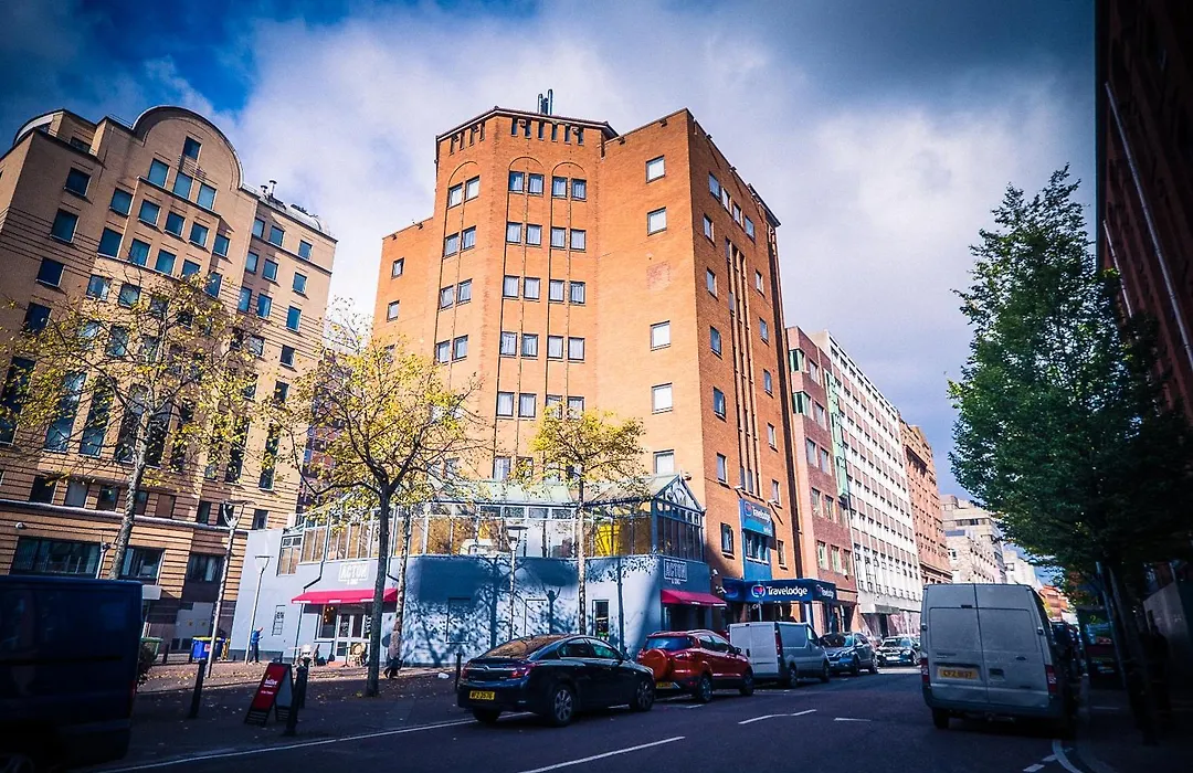 Travelodge Belfast-1