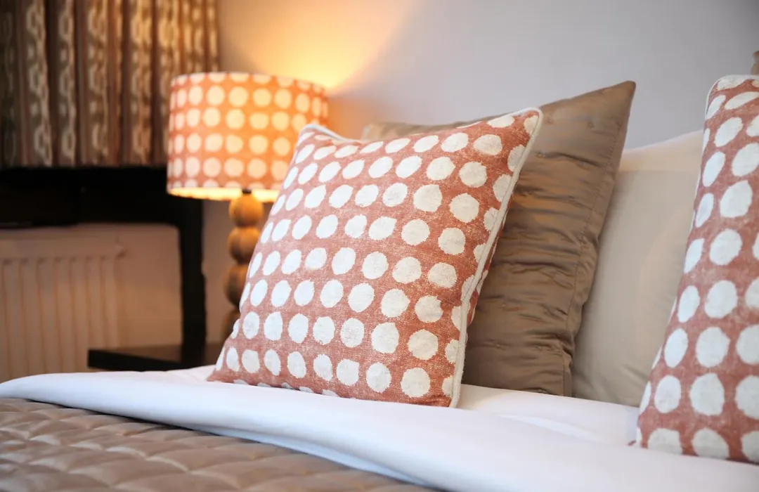 Crown Hotel-1