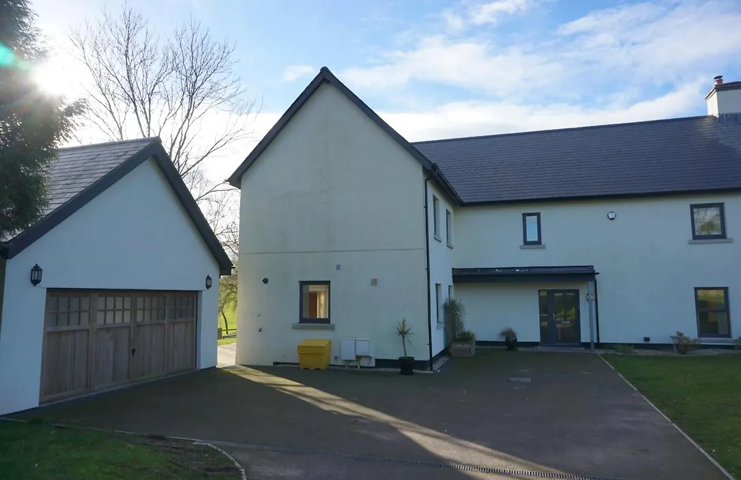 Hunter Lodges By Celtic Manor-1