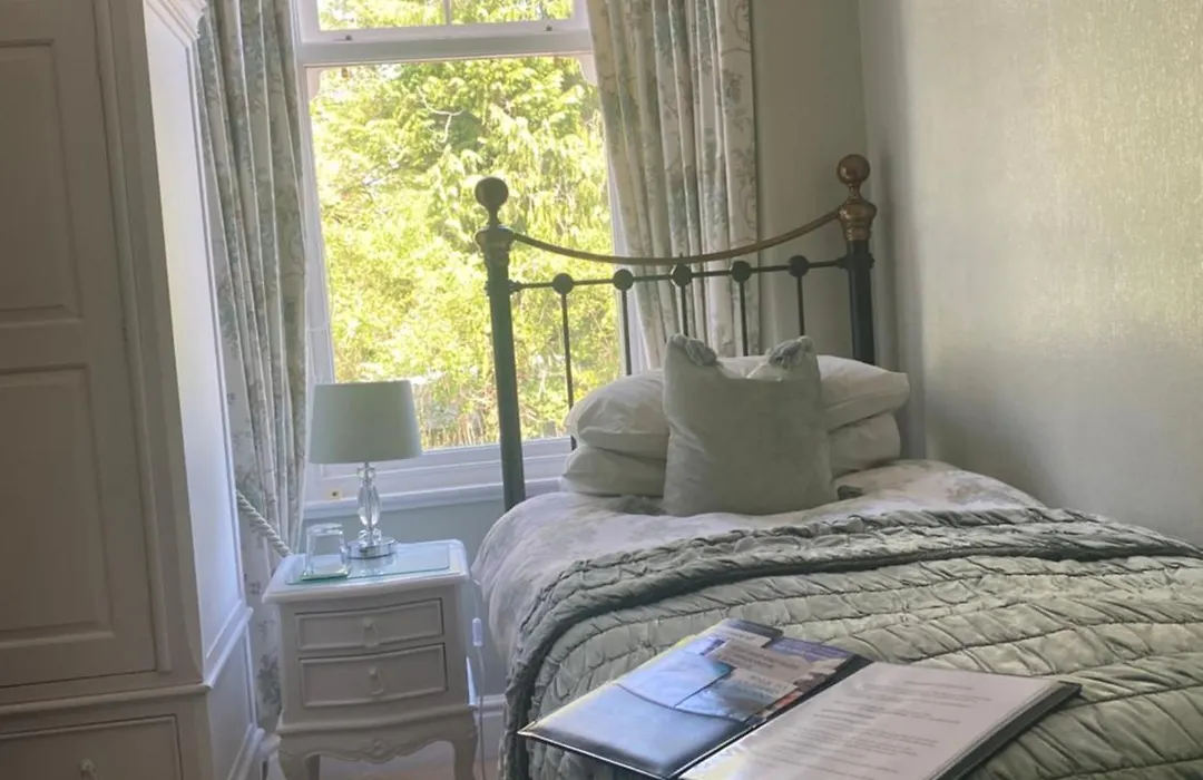 Kenilworth Guest House-1
