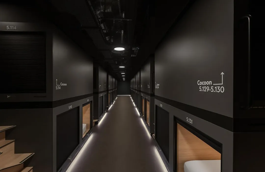 Zedwell Capsule Hotel Piccadilly Circus-1