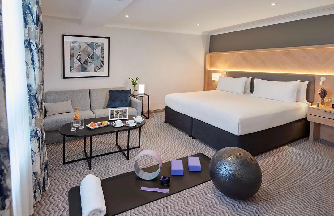Hilton London Croydon-1