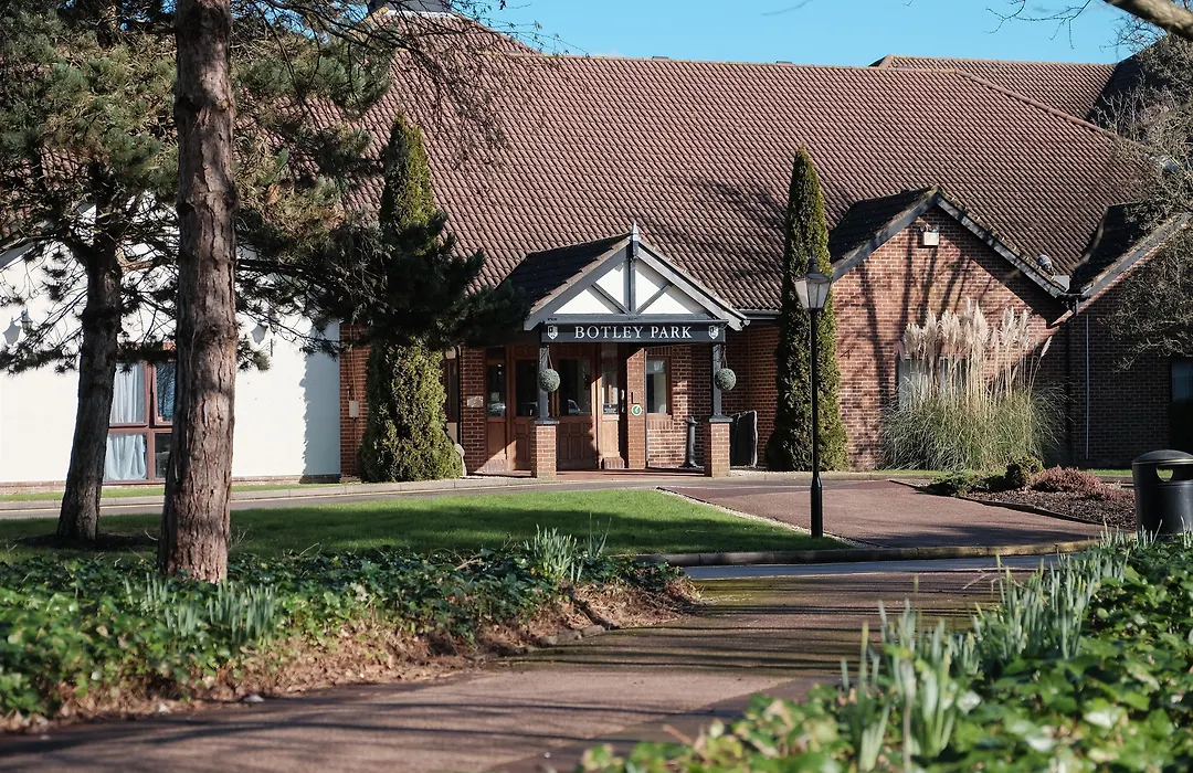 Macdonald Botley Park Hotel & Spa-1