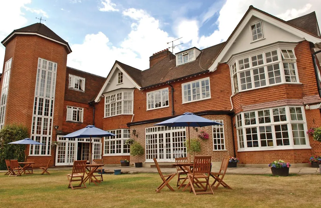Grovefield House Hotel By Uno -Free Parking-1