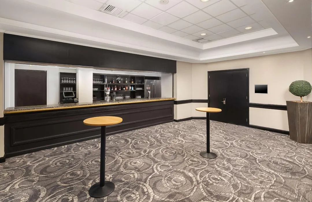Hilton London Gatwick Airport-1
