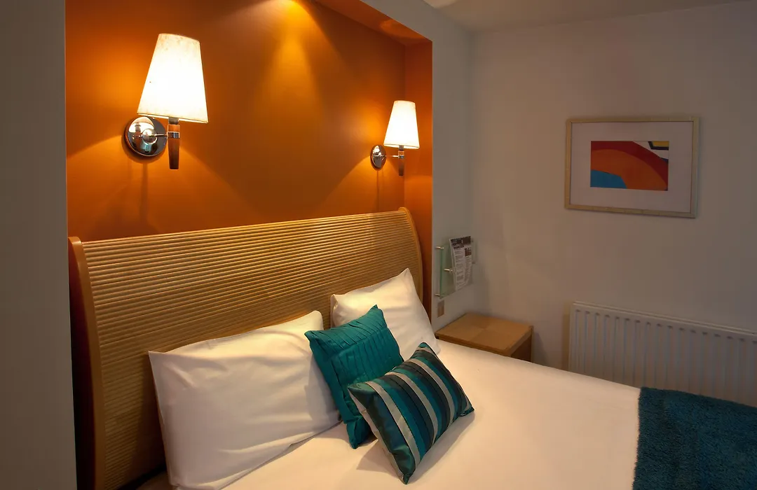 Britannia Hotel Bolton-1