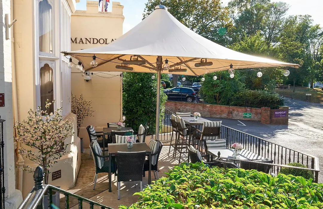 Mandolay Hotel Guildford-1