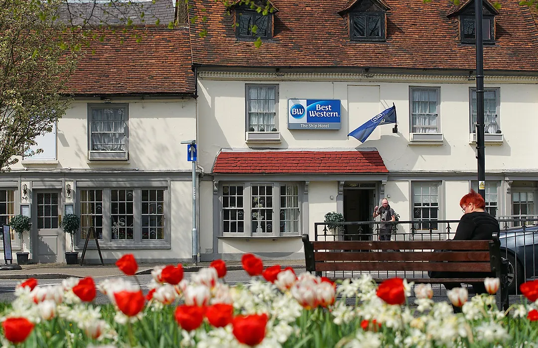Best Western Ship Hotel-1