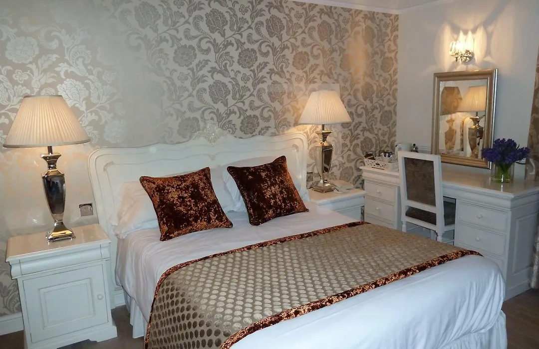 The Belmore-1