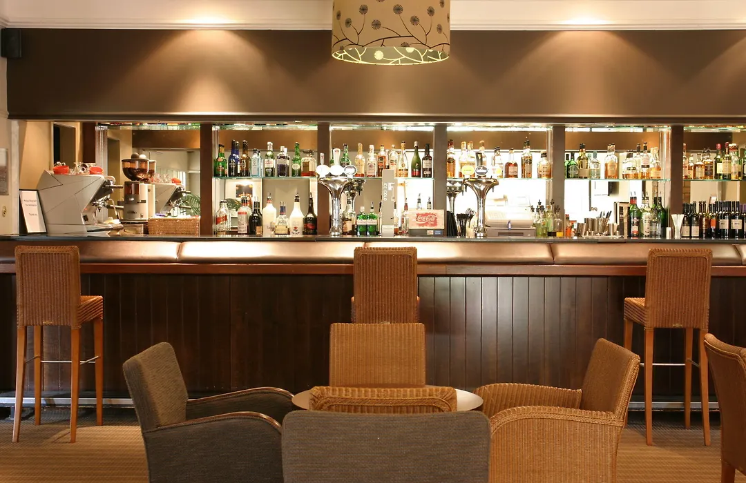 Eight Acres Hotel-1