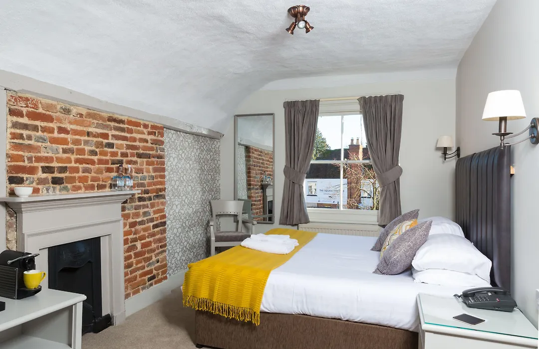 The Dog & Bear Hotel-1