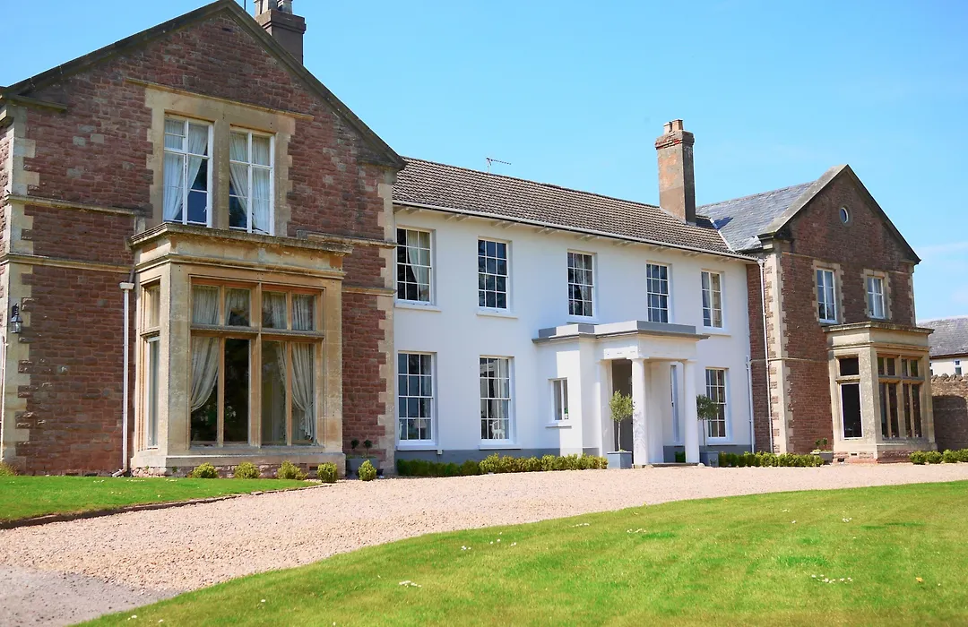 Glewstone Court Country House Hotel-1