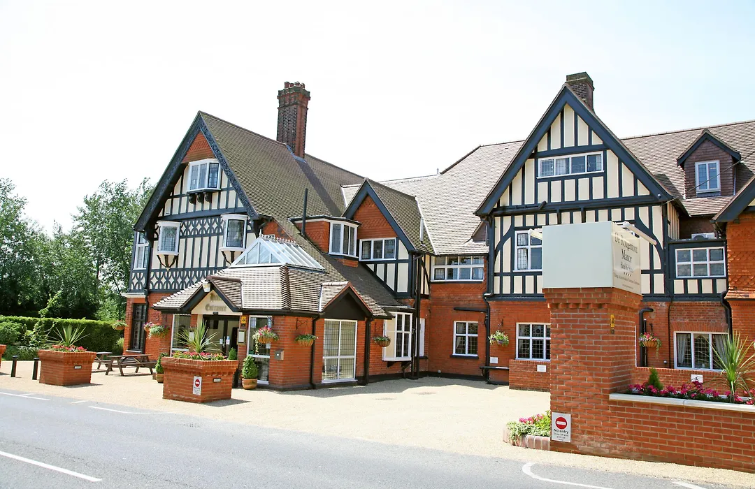 De Rougemont Manor-1