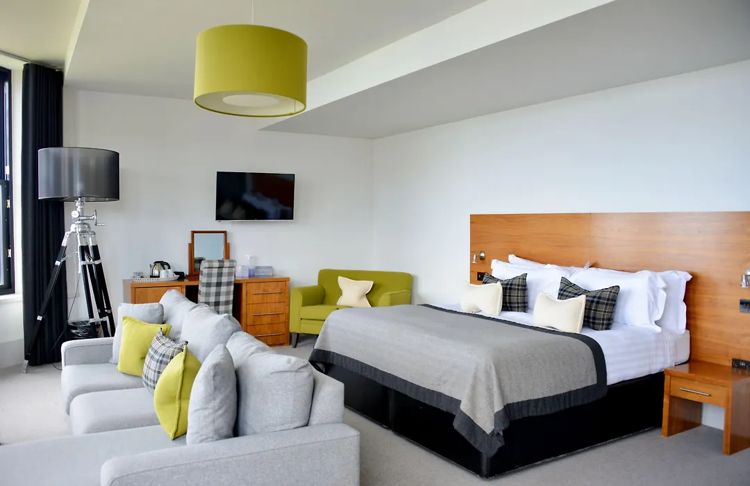 The Douglas Hotel-1