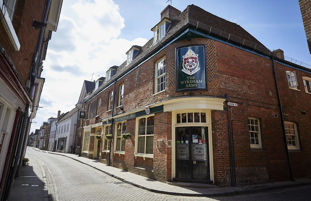 Wykeham Arms-1