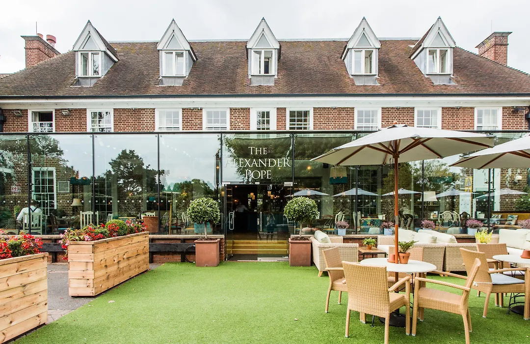 The Alexander Pope Hotel-1