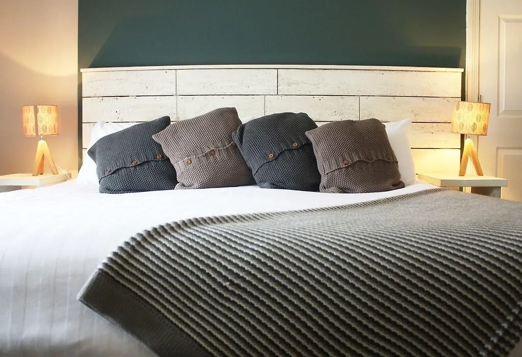 The Cliff House Hotel-1