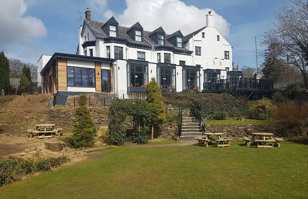 Anglesey Arms Hotel-1