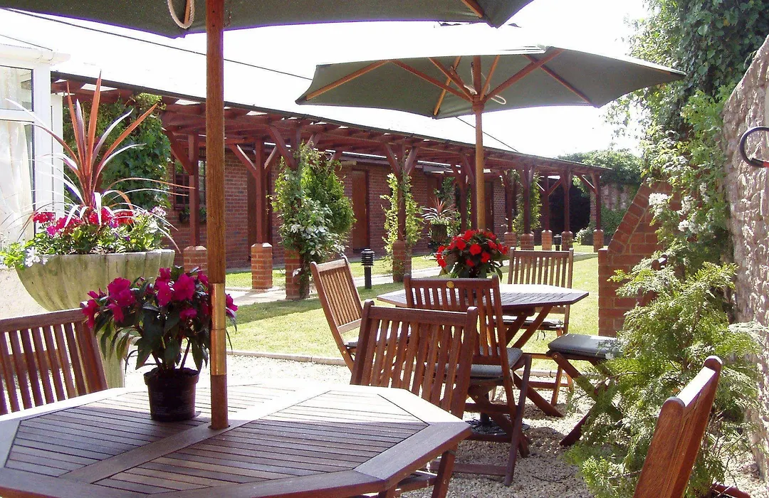 Brandon Lodge-1