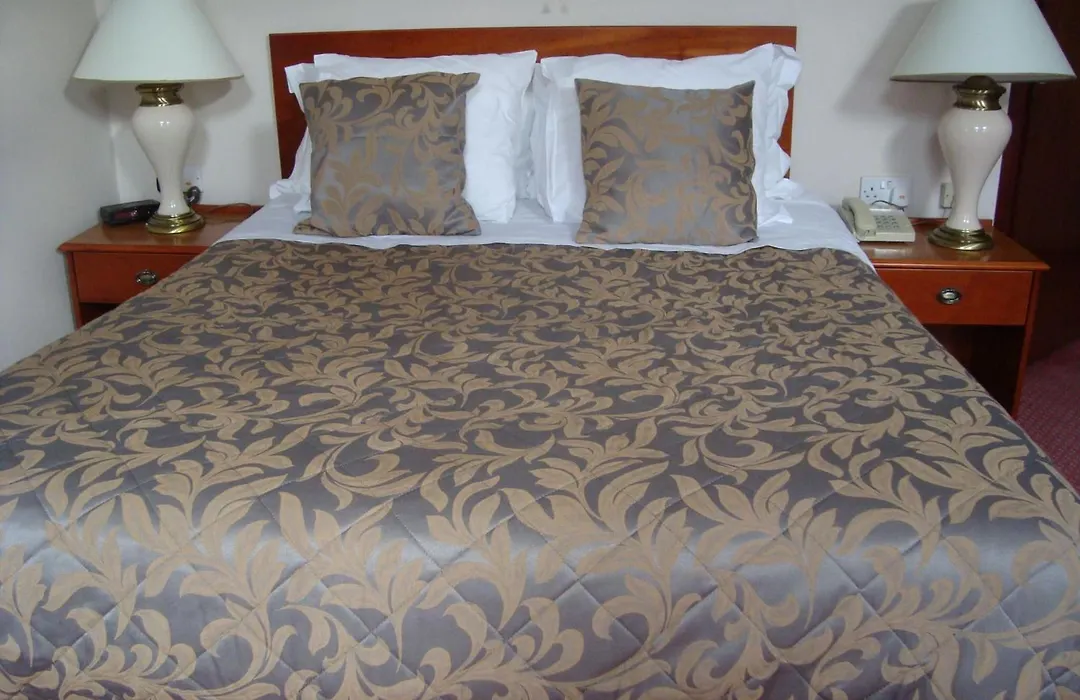 Firs Hotel-1