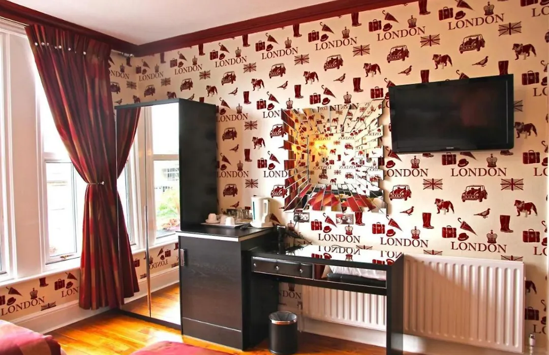 Crompton Guest House-1
