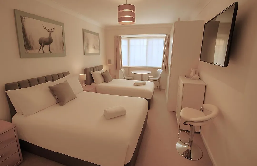 Cecil Court Hotel-1