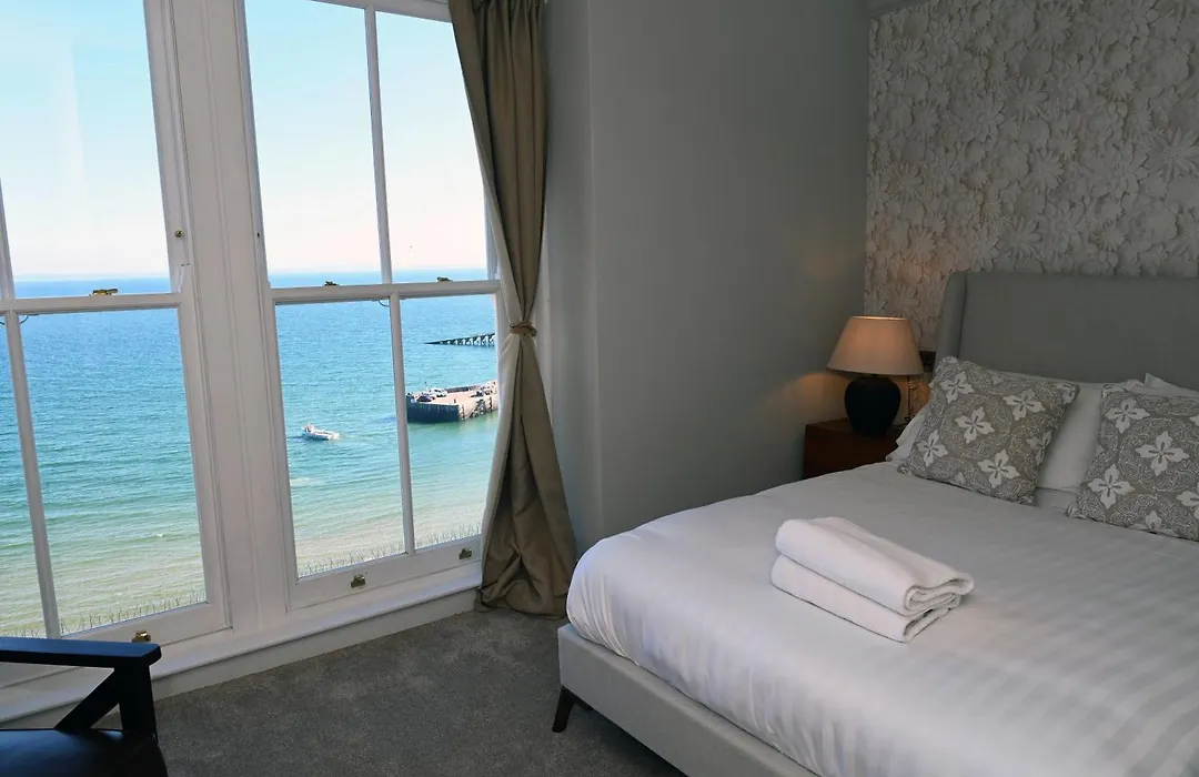 Royal Lion Hotel-1