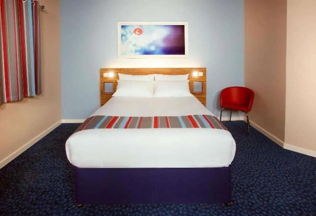 Travelodge Peterborough Alwalton-1