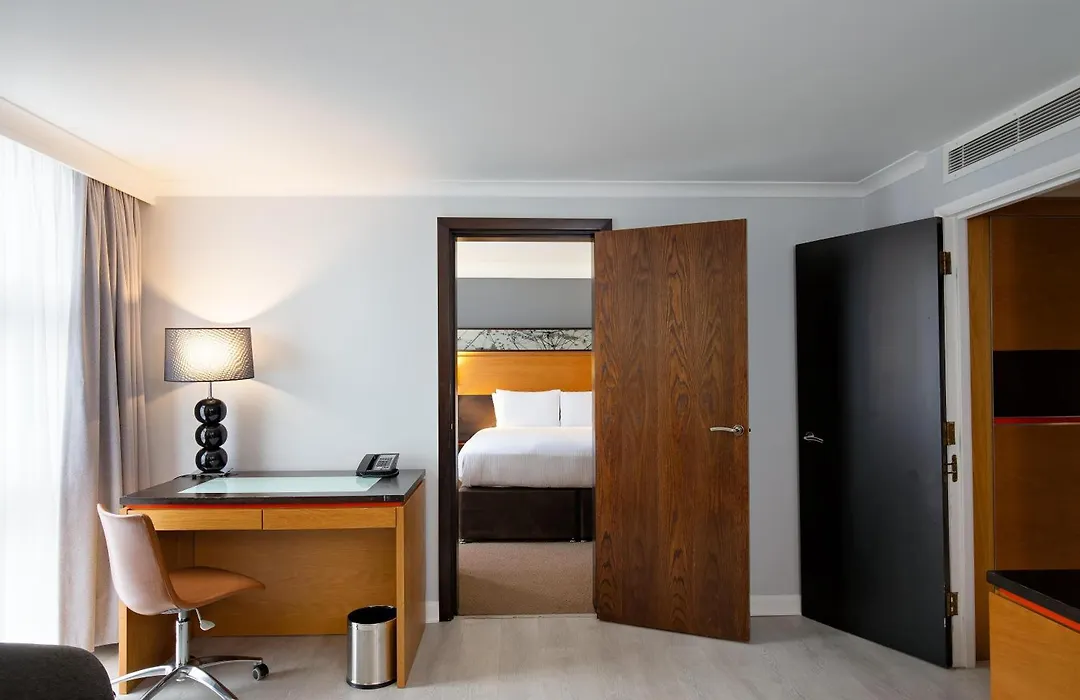 Hilton London Kensington Hotel-1