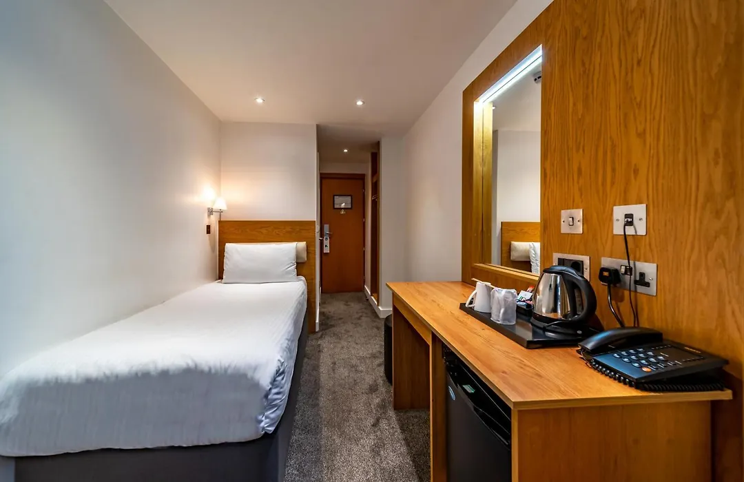 Central Park Hotel-1