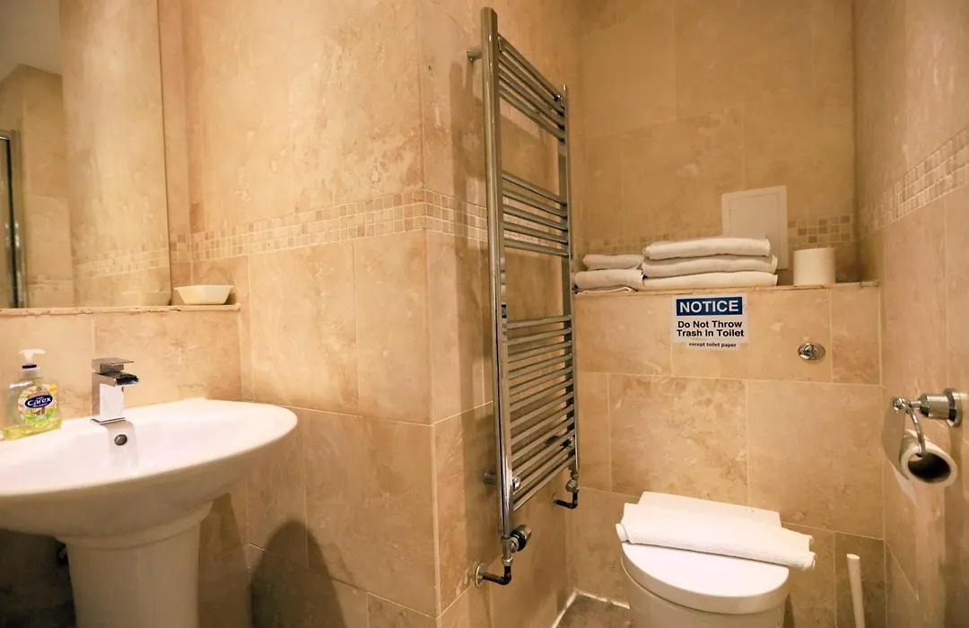 Edinburgh Holiday Guest House-1