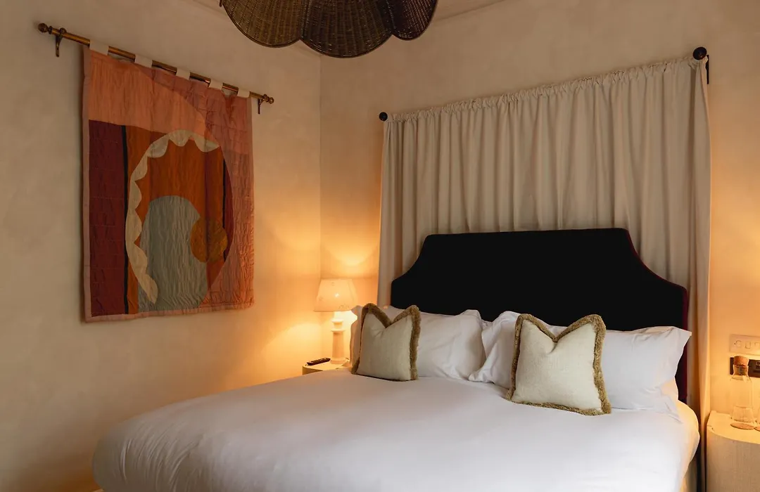 No 15 By Guesthouse, Bath-1