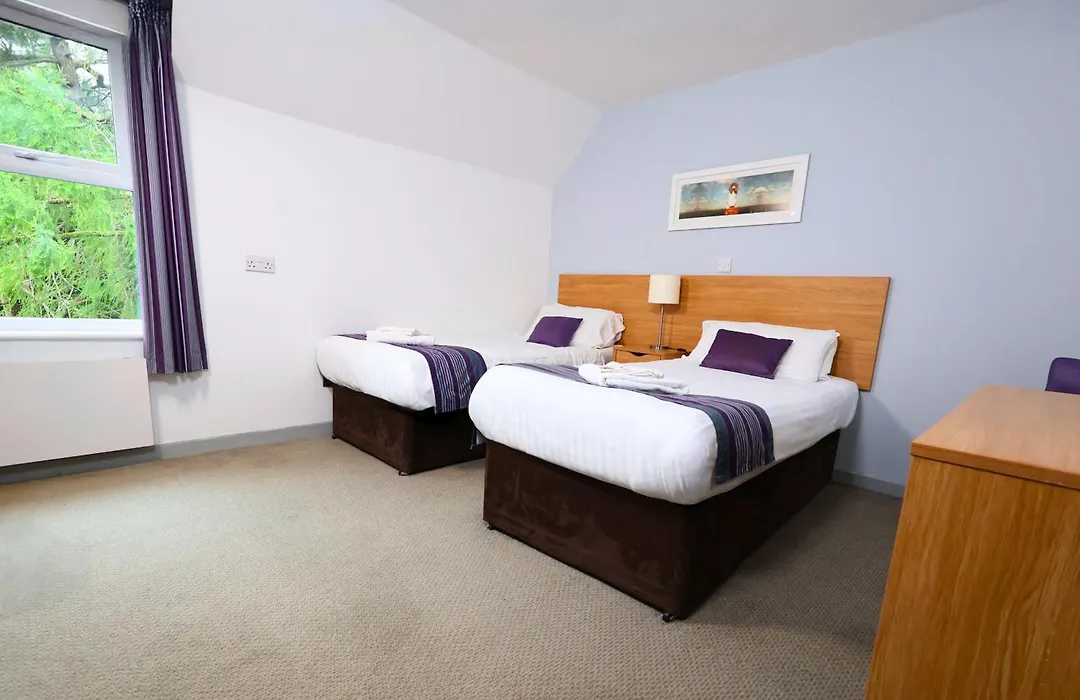 The Caledonian Claymore Hotel-1