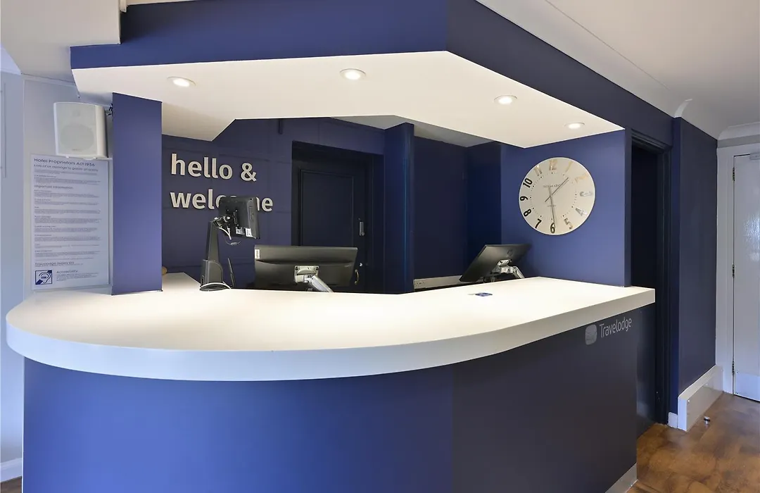 Travelodge Exeter M5-1