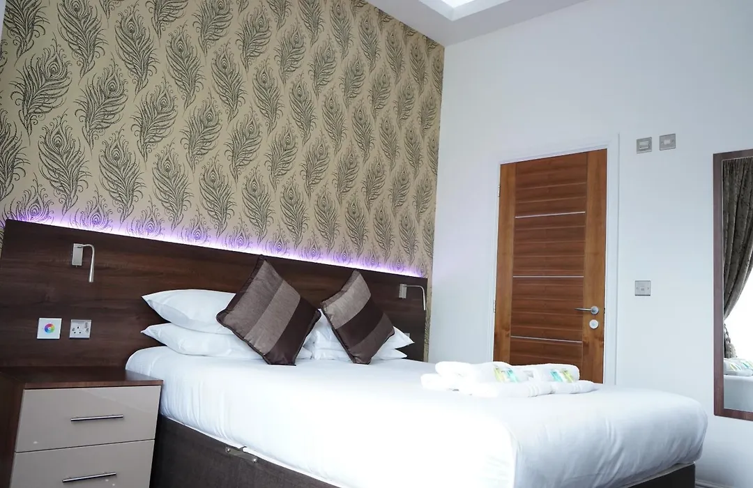 Marlborough Hotel-1