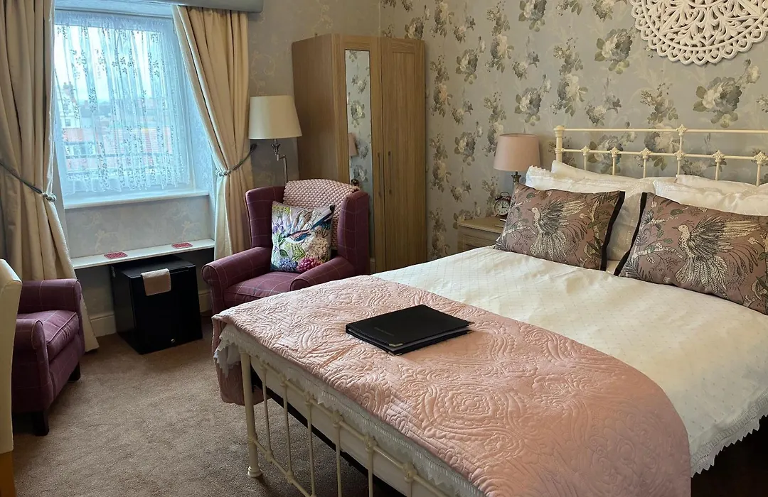 Stratford House Exclusively For Adults-1