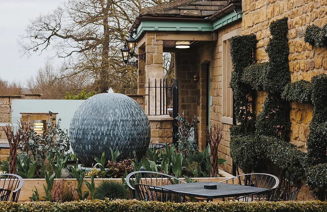 Rogerthorpe Manor Hotel-1