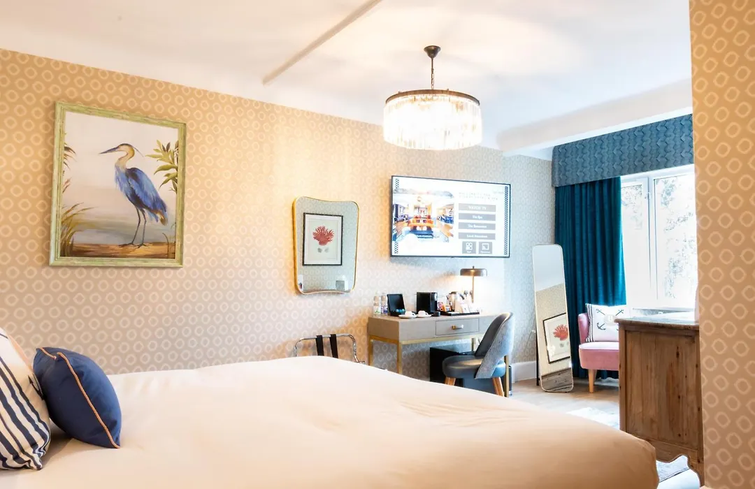 Queens Hotel & Spa Bournemouth-1