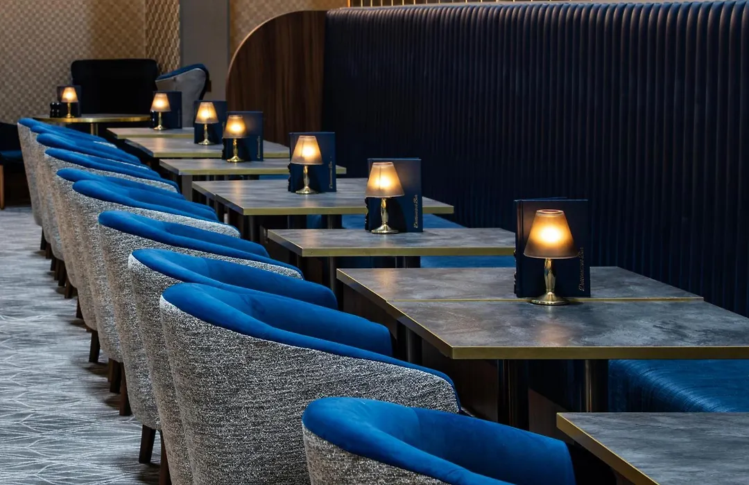 Crowne Plaza London Heathrow T4 By Ihg-1