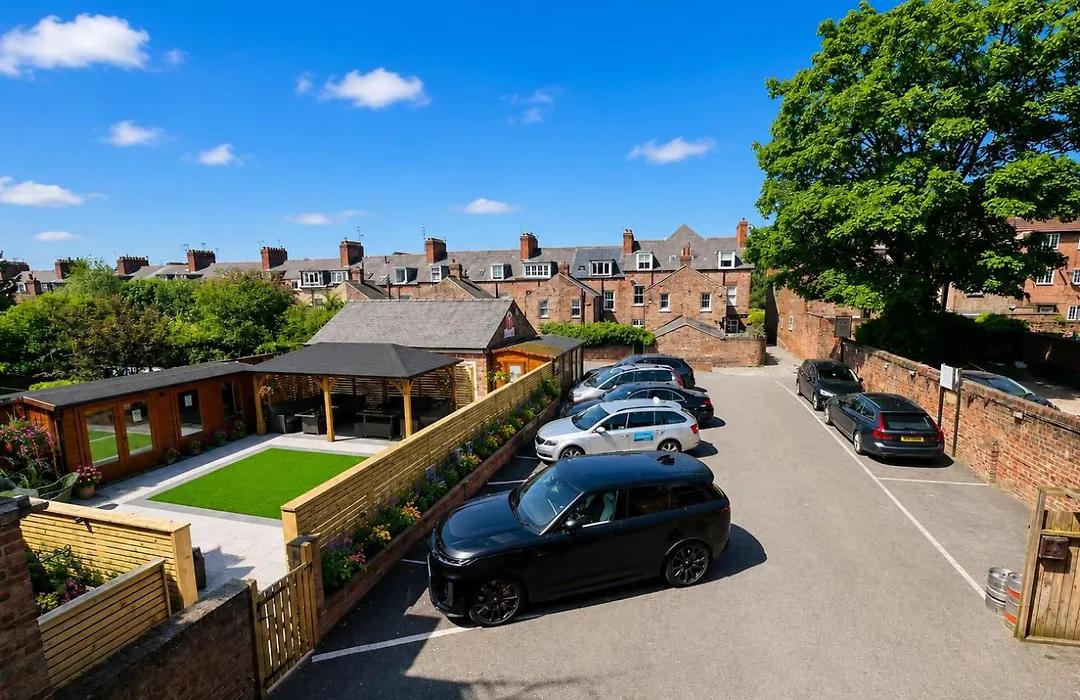 Hedley House Hotel Wellness And Spa-1