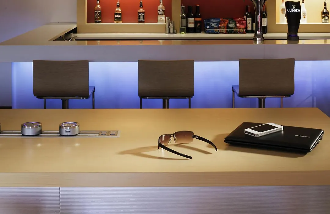 Ibis London Docklands Canary Wharf-1